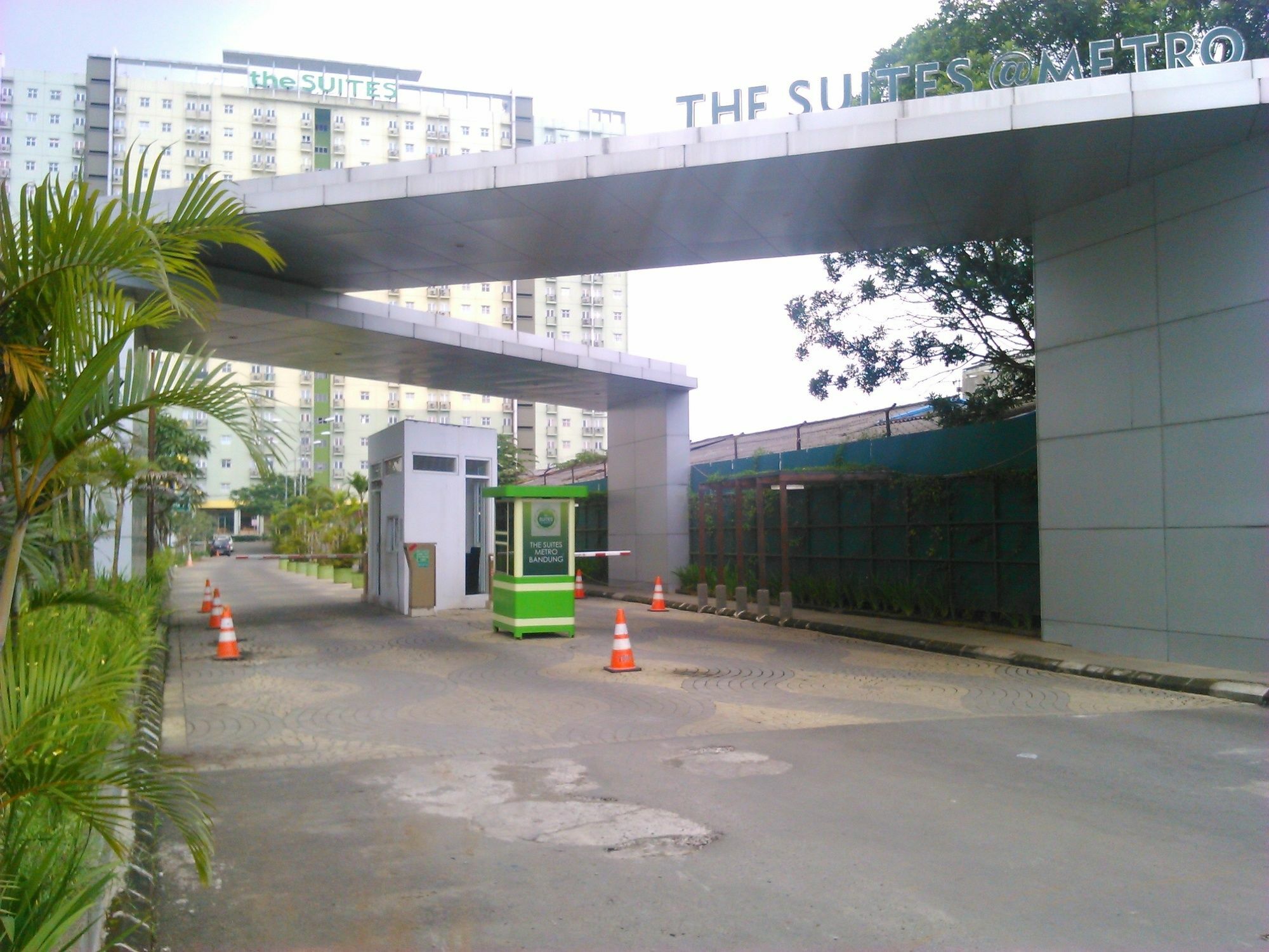 The Suites Metro Apartment - Putri Bandung Eksteriør bilde
